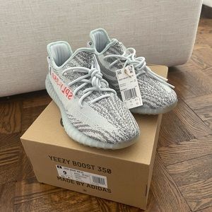Yeezy Boost 350 V2 Blue Tint